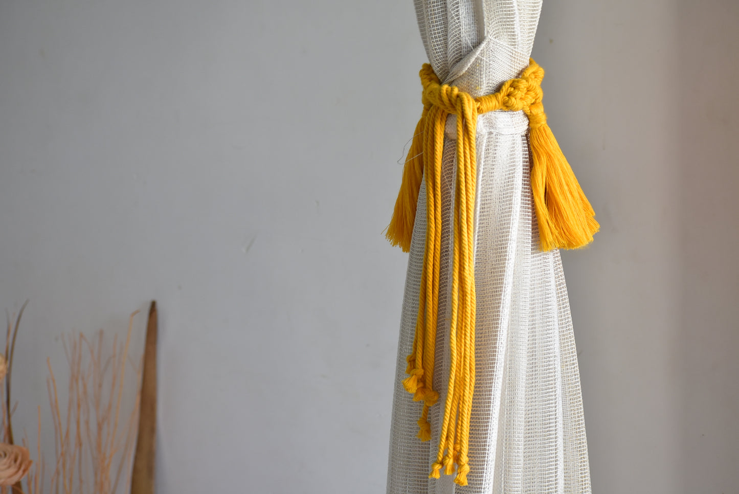 Garland of Tassel Curtain Tie